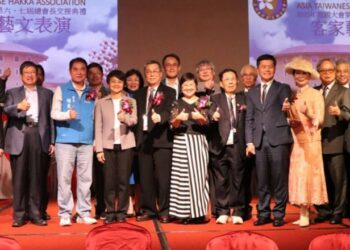 人命當前中央地方無縫接軌      客委會主委救人      苗縣長貼心照護