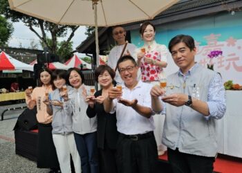 「這嘉最好玩・商圈FUN遊市集」 吸引來自各地遊客前來體驗 現場熱鬧非凡