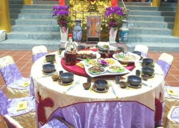 人神共歡 神明聖誕增加「神明桌」