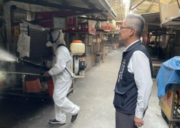 復業在即全面督導!中市府完成全數50處市場防疫作業