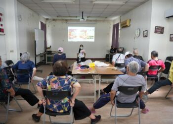 屏縣77文健站佈建率全國居冠 發展夜間關懷、互助共融 落實文化照顧