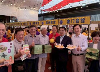 黃偉哲快閃星國推廣台南水果