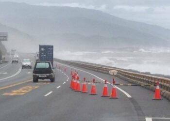 因鳳凰颱風影響 今午5時實施台9線南興路段及多良路段北上外側車道交通管制