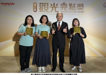 十大觀光亮點榜單揭曉！馬祖芹壁強勢躍升全台焦點、榮登榜單大黑馬！