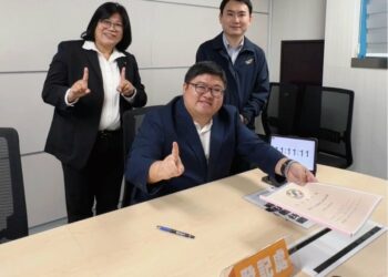 蔡易餘雙11 11時11分登記初選 象徵嘉義縣「八方第一、黃金十年」全面啟動