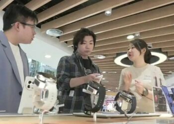 大陸擴大臺胞證受理口岸至百個  30分鐘可辦一次入出境證