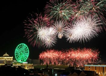 歡慶歲末義大世界跨年煙火秀  義大天悅住宿用餐優惠多