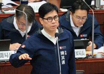 楠梓陸橋長期改善 陳其邁：由交通專業單位評估