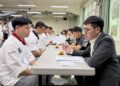 業界學長姐來助陣！開平餐飲職前課程提升學生「聯合面試」競爭力