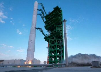 南韓世界號完成第四次任務 新一代中型衛星順利入軌