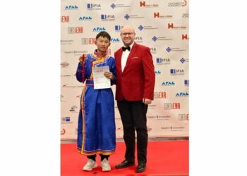 觀察廚房水汽得靈感 中國少年創新灌溉裝置斬獲德國發明展金獎