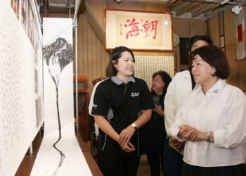 傳承工藝、連結嘉義畫都歷史與美街故事 嘉義朝海裱畫店創立 95 週年