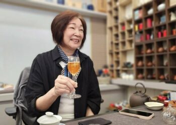 台灣蜜香黃金紅茶的創始者 享譽兩岸茶藝師謝明素 全中國500大茶藝師大賽唯一台灣評審及導師