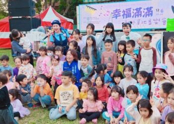 第六次「幸福滿滿」親子草地音樂會滿滿歡樂 李雅芬和大家相約明年歲末再相聚