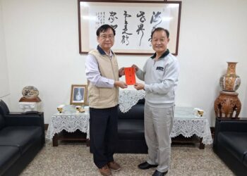 欣桃天然氣公司送暖南台灣 慷慨捐助高雄市榮民服務處善款