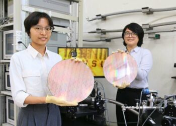 唯二女性獲TSIA博士獎　中山大學展半導體女力