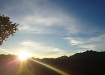 全球必遊日落美景、日出勝地一次看 阿里山賓館推「曙光日出」專案贈祝山線來回火車票