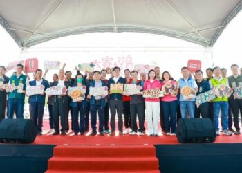 2025大寮紅豆花田季熱鬧登場 陳其邁:大寮紅豆品質獨步全台 邀請民眾品嚐在地美食