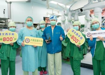 率先突破800例! 高醫王照元院長寫下台灣達文西大腸直腸手術新頁