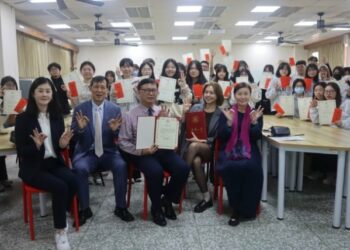 南華大學社科院與國際系頒發獎學金　表揚優秀學子展現育才成果