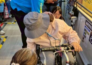 自立生活支持陪伴身障朋友勇敢走向世界  屏東縣正在努力達成目標