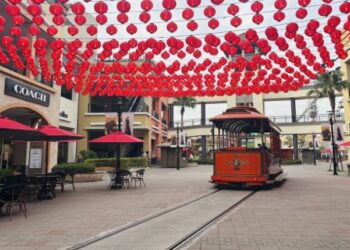 結合造景、回饋與樂園優惠，SKM Park Outlets 高雄草衙 搶攻春節走春人潮