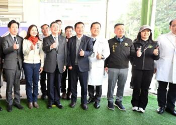 卓榮泰視察苗栗醫院急重症醫療大樓擴建計畫　.l中央加碼21億元全力支持