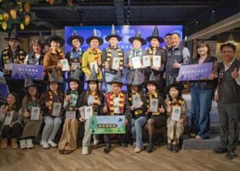 嘉義縣觀光產業輔導成果發表會 縣長翁章梁化身「哈利翁帥」以魔法助推觀光產業發展