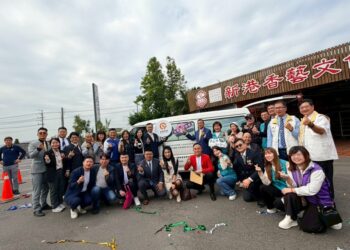 義賣瓜子做公益 大嘉義創新創業協會捐復康巴士回饋鄉里