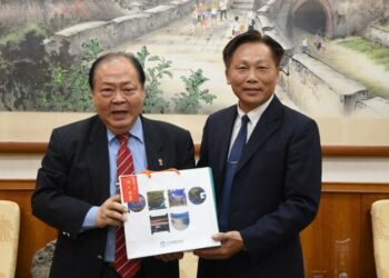 澎湖縣調查站主任李應泉拜會　陳光復期盼攜手守護地方安定