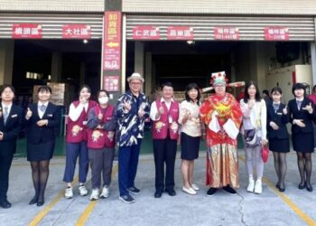 樹德科大攜手開富食品歲末送暖　學生實踐USR關懷高雄弱勢家庭