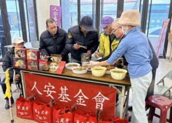 寒流來襲送暖不間斷  急尋「愛心超人」