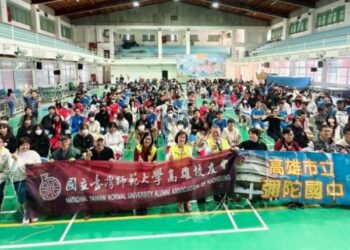 彌陀國中迎來玫瑰墓樂團第500場音樂講座 震撼師生