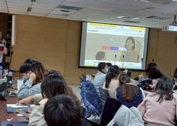 AI成為助人者的後盾！ 清大「AI社工紀錄輔助系統」高雄登場交流