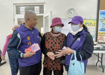 對比現況更顯決心 葉竹林白沙啟動下鄉行程 鄉親肯定勤走基層、盼爭取中央資源改善交通與振興觀光