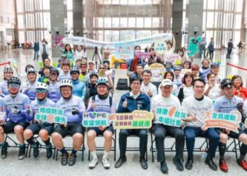 北高長征400公里響應世界癌症日 陳其邁親迎車隊共倡健康台灣