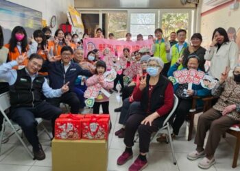 桃園郵局關懷偏鄉獨居老人　   深入大溪、復興傳遞溫暖