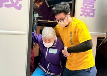 嘉基連兩天陪伴嘉義長輩圍爐迎新年