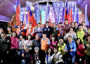 第三屆左營海軍眷村年貨大街開幕 陳其邁鳴鑼三響宣布開市 推薦採買年貨最佳選擇