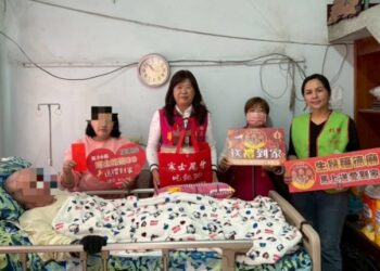 「第36屆寒士吃飽30」送禮到家  馬力全開助弱勢過好年