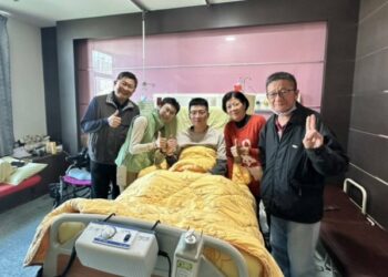 林岱樺探視重傷國軍弟兄  為守護國家的人撐起後盾