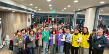 寒冬街友圍爐送暖　基隆民間團體攜手陪伴無家者迎新春