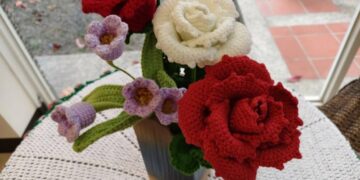 編織的花  仿生似真  paper rose 老歌不足以媲美