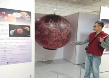 3月3日「紅月亮」現身!天文親子營今起搶先報名