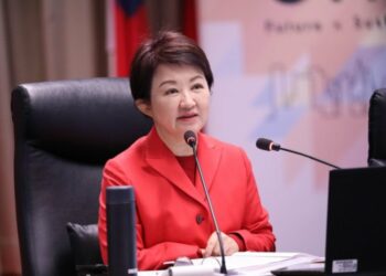 中市114年攔阻詐欺案件金額達15億！盧秀燕親自頒發有功人員感謝狀