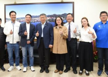 柯文哲率賴香伶拜會鍾東錦 3月將出任苗栗副縣長受矚目