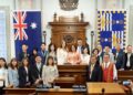 姊妹市29年來最大規模訪團  康議長率20議員拜會布里斯本  深化奧運治理與城市合作