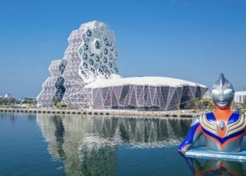 2026高雄冬日遊樂園突破731萬人次  超人力霸王降臨港都創逾126億觀光產值