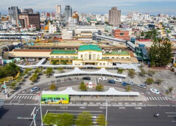 嘉義火車站前廣場自3月16日起全面禁菸