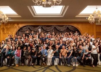 橫跨一甲子的空中傳奇  復興航空老員工十年重聚 續寫「那些年一起飛翔」的故事